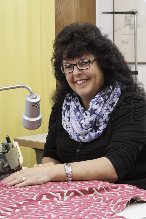 Gabi Weibel Nähatelier Mitarbeiterin
